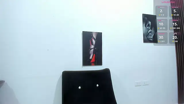 Snapshot of katherina_diaz chatting on September 27, 1:10 am katherina diaz online show from September 27, 1:10 am