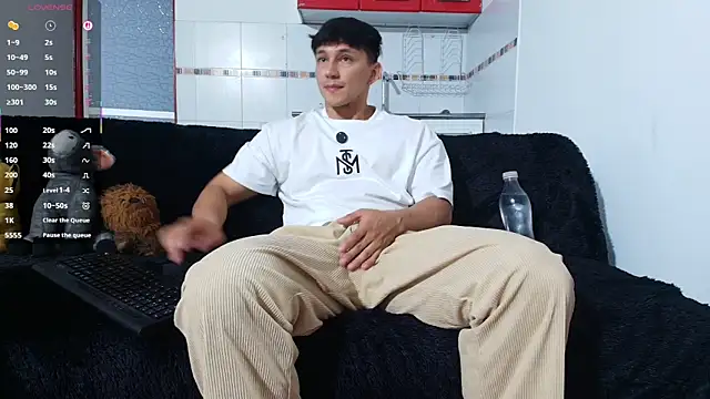 jacques cardiet online show from April 23, 2:41 pm