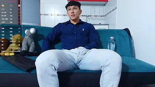 jacques cardiet online show from April 24, 1:24 pm