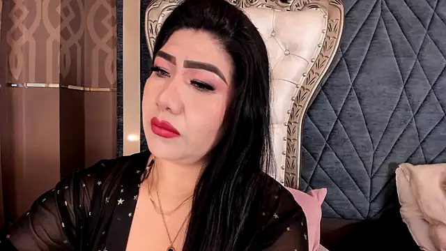 Janna Rousse  online show from April 15, 12:45 pm