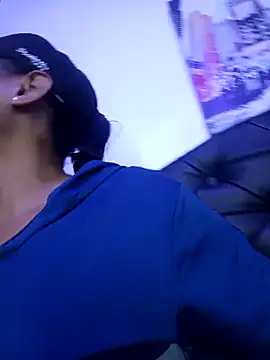 Snapshot of Dominik_girl chatting on September 16, 7:04 pm Dominik girl online show from September 16, 7:04 pm