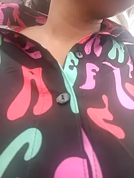 Snapshot of Dominik_girl chatting on October 20, 7:03 pm Dominik girl online show from October 20, 7:03 pm