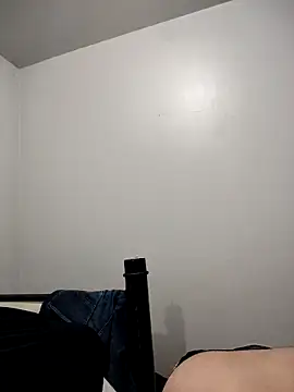 Potro23hotzen online show from September 27, 2:27 am