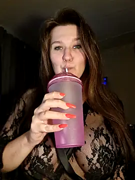 Snapshot of Kismet_Nyx chatting on October 19, 3:23 pm Kismet Nyx online show from October 19, 3:23 pm