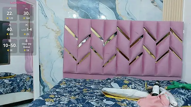 Snapshot of MiissBNasty chatting on March 8, 12:20 pm MiissBNasty online show from March 8, 12:20 pm