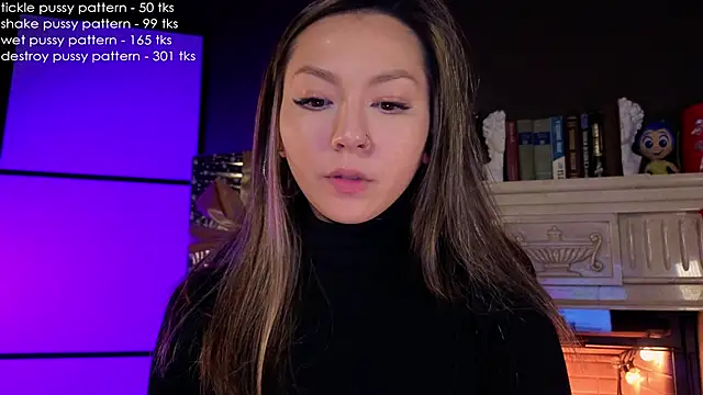 im casey online show from December 15, 11:55 am