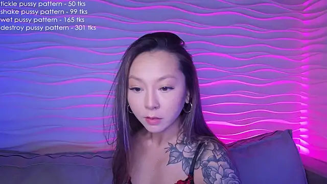 im casey online show from February 28, 6:10 am