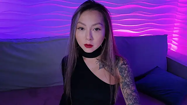 im casey online show from September 14, 7:18 am