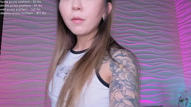 Snapshot of im_casey chatting on May 3, 10:32 am im casey online show from May 3, 10:32 am