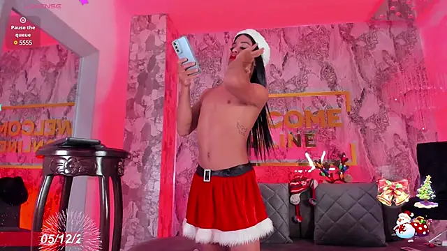 Snapshot of DeniseVillareal chatting on December 5, 9:50 pm DeniseVillareal online show from December 5, 9:50 pm