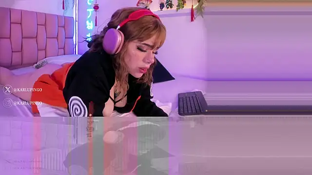 albaismynameX online show from February 12, 12:12 pm