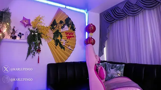 albaismynameX online show from February 20, 12:04 pm