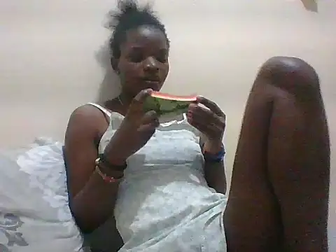 hotgal1112 online show from September 17, 7:48 pm