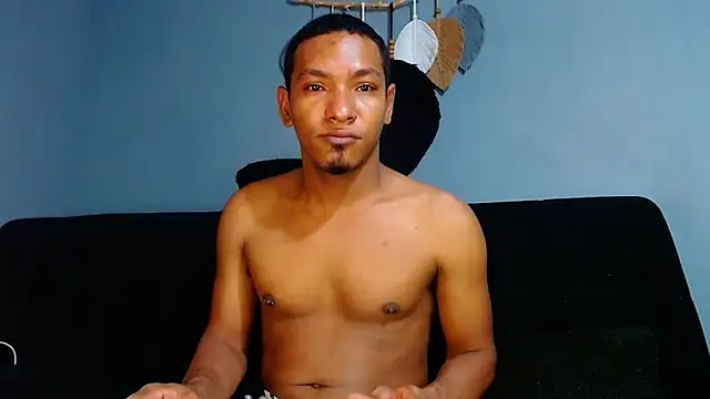 Snapshot of Grandeygruesa1 chatting on December 31, 12:04 pm Grandeygruesa1 online show from December 31, 12:04 pm