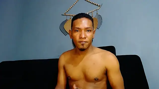 Snapshot of Grandeygruesa1 chatting on January 18, 2:55 pm Grandeygruesa1 online show from January 18, 2:55 pm