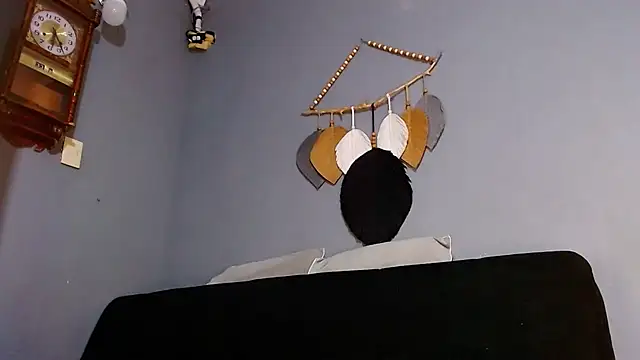 Snapshot of Grandeygruesa1 chatting on March 6, 4:30 am Grandeygruesa1 online show from March 6, 4:30 am