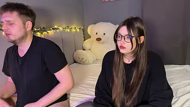 sasaykyra online show from April 21, 9:50 pm