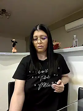 Milf Abigail online show from February 8, 4:03 am