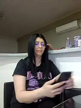 Milf Abigail online show from February 16, 2:53 am