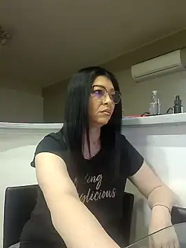 Milf Abigail online show from February 24, 1:13 am