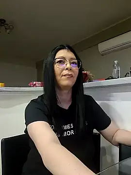 Milf Abigail online show from February 25, 2:14 am