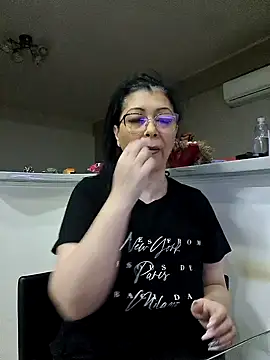 Milf Abigail online show from March 2, 11:09 pm