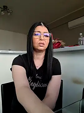 Milf Abigail online show from March 4, 7:08 am