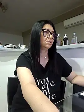 Milf Abigail online show from September 21, 1:29 am