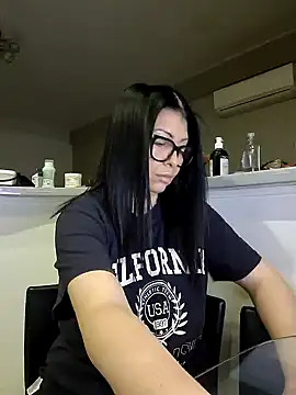 Milf Abigail online show from September 29, 1:22 am