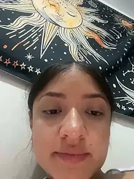 Alicia ALICIA online show from December 6, 11:47 pm