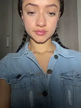 Alicia ALICIA online show from December 23, 1:08 am