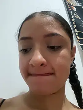 Alicia ALICIA online show from January 10, 8:37 pm