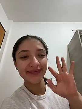 Snapshot of Alicia_ALICIA chatting on May 22, 4:34 pm Alicia ALICIA online show from May 22, 4:34 pm