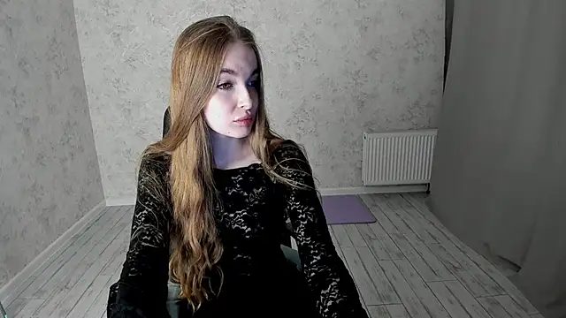 LissaCain online show from February 1, 3:18 pm