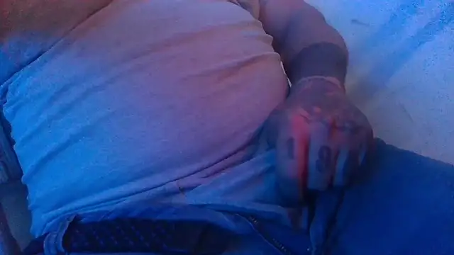 AlanDickson online show from February 9, 7:45 am