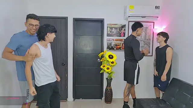 badguyss bisex online show from June 4, 11:16 am