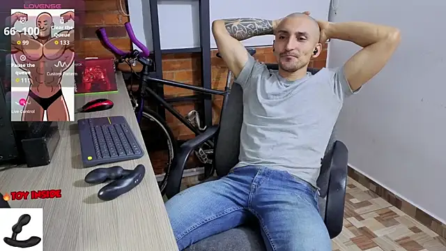 Marck Muscle online show from April 20, 2:25 am