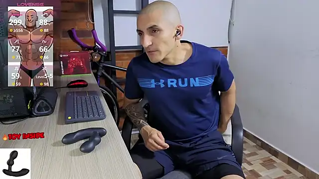 Marck Muscle online show from April 21, 11:51 pm