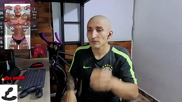 Marck Muscle online show from April 23, 1:29 am