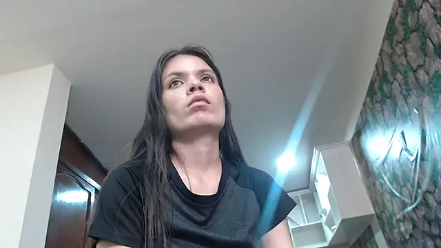 Snapshot of Karla_sweed chatting on March 5, 12:49 am Karla sweed online show from March 5, 12:49 am