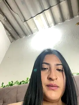 alondra darling online show from October 25, 5:19 pm