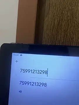 Snapshot of babybarros chatting on June 5, 6:24 pm babybarros online show from June 5, 6:24 pm