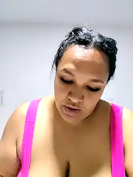 Snapshot of Mia_Adell_11 chatting on October 23, 5:29 am Mia Adell 11 online show from October 23, 5:29 am