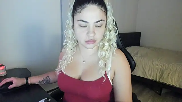 MelSaunders online show from January 9, 3:15 am