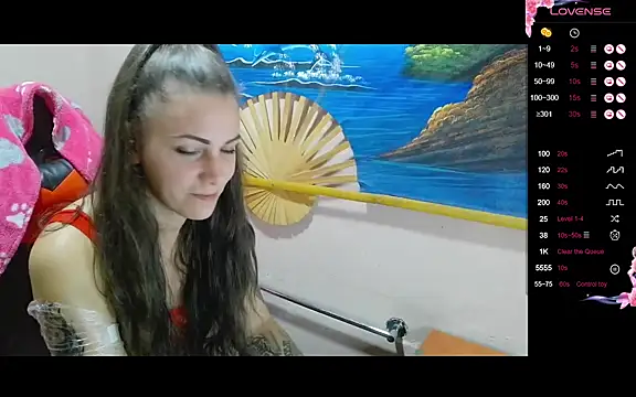 Snapshot of Catbaby32 chatting on November 9, 10:19 pm Catbaby32 online show from November 9, 10:19 pm