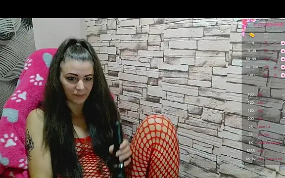 Snapshot of Catbaby32 chatting on November 12, 10:09 pm Catbaby32 online show from November 12, 10:09 pm