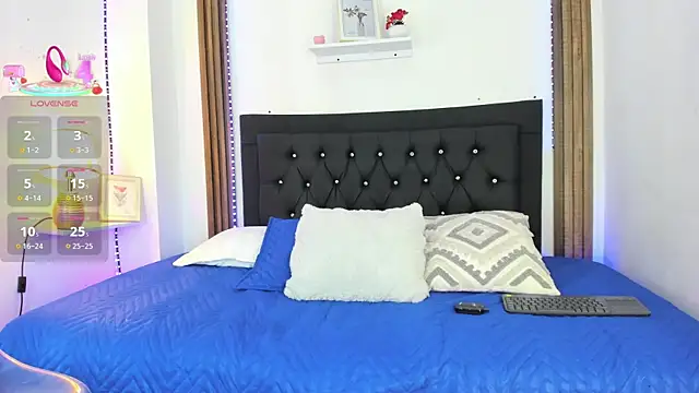 coralsmith11 online show from March 23, 7:29 pm