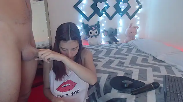 Snapshot of TOM_NATASHA chatting on January 26, 1:04 pm TOM NATASHA online show from January 26, 1:04 pm