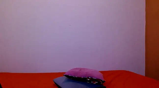 Snapshot of nathy_28latex chatting on March 2, 10:16 pm nathy 28latex online show from March 2, 10:16 pm