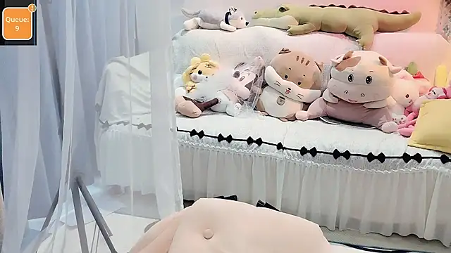 AKiKi711 online show from September 16, 5:19 am